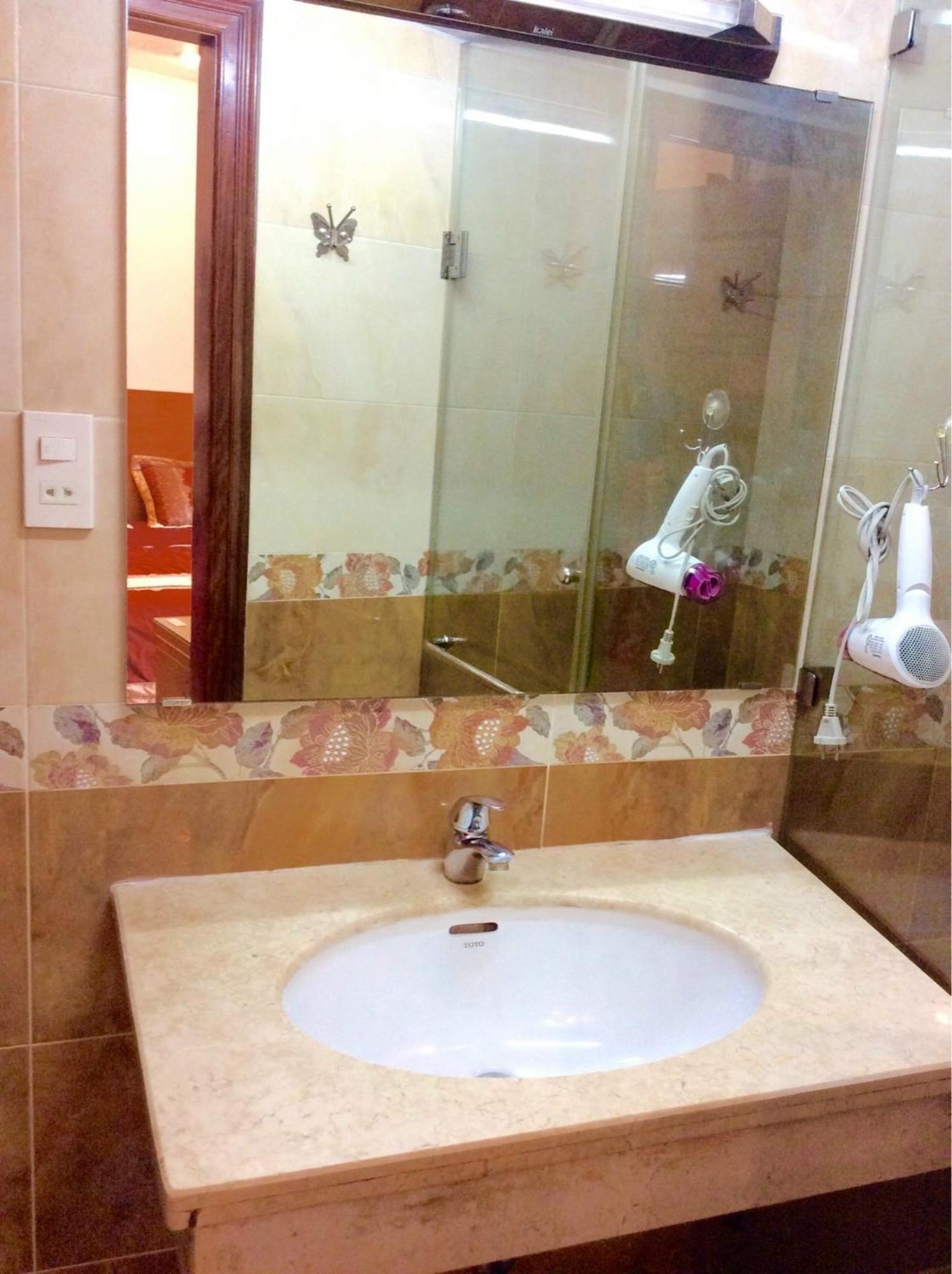 Serviced Apartment Next To The Hanoi Opera House Can Ho Day Du Tien Nghi Co Thang May Ngay Gan Nha Hat Lon Hanói Exterior foto